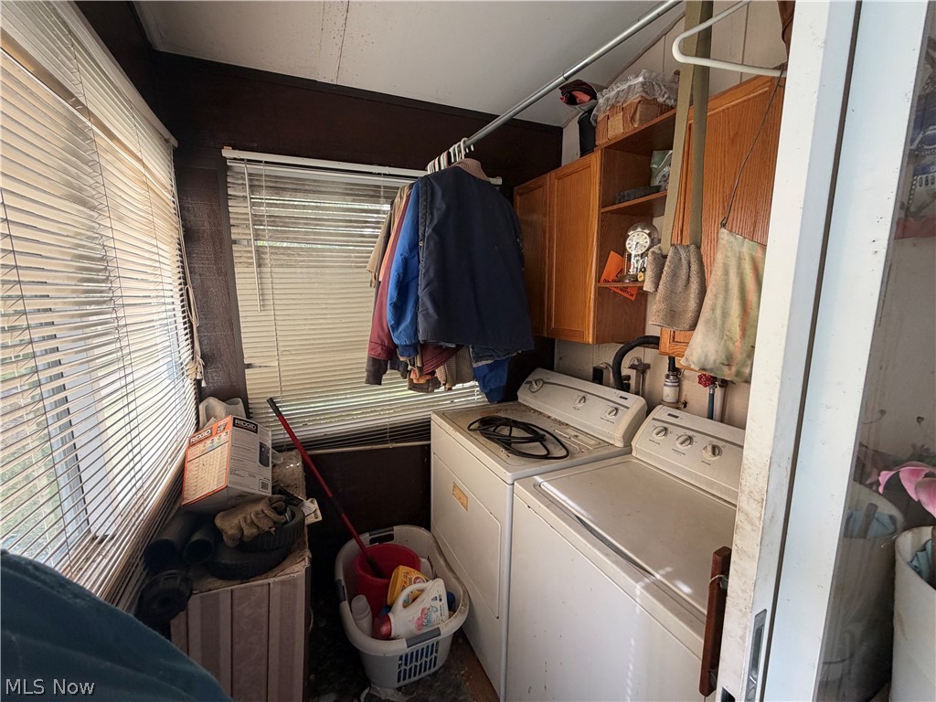 2876 State Route 225 Diamond OH 44412