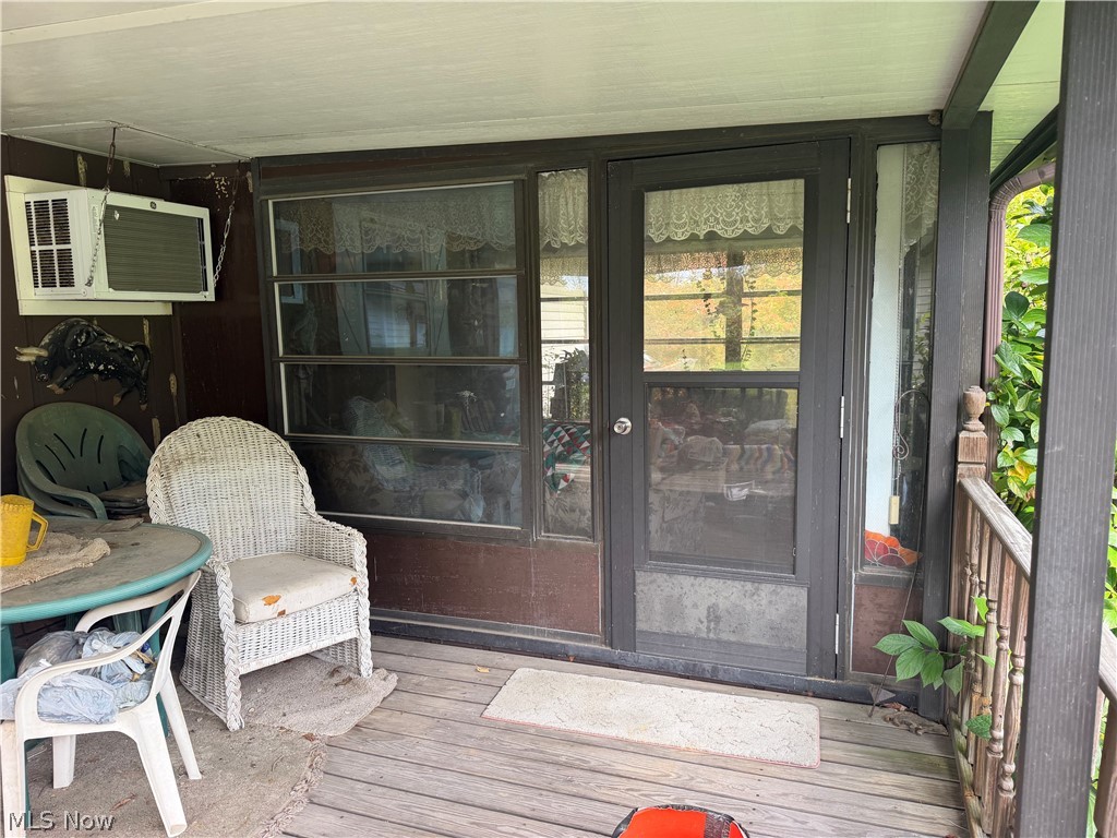2876 State Route 225 Diamond OH 44412