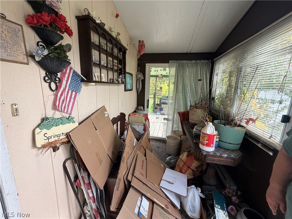 2876 State Route 225 Diamond OH 44412