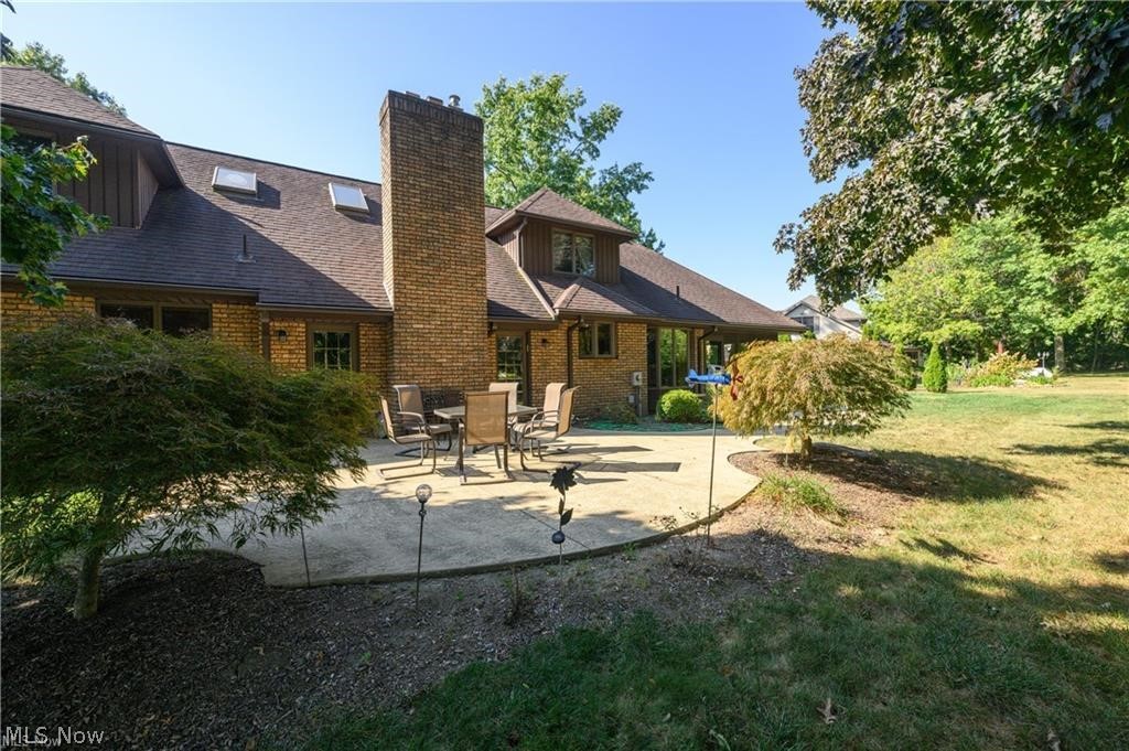 963 Mansion Circle Barberton OH 44203