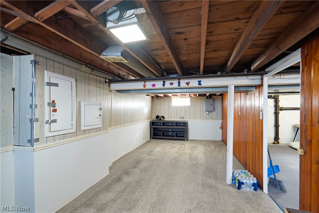 796 Indian Trail Akron OH 44314
