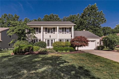 1834 Coes Post Run Westlake OH 44145