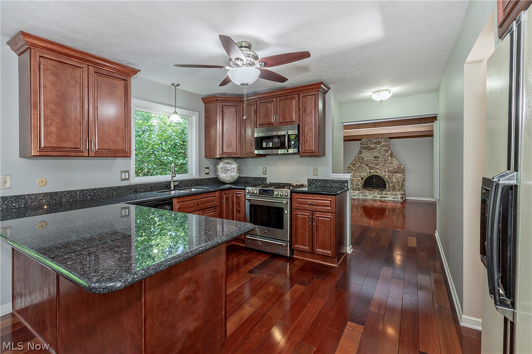 1834 Coes Post Run Westlake OH 44145