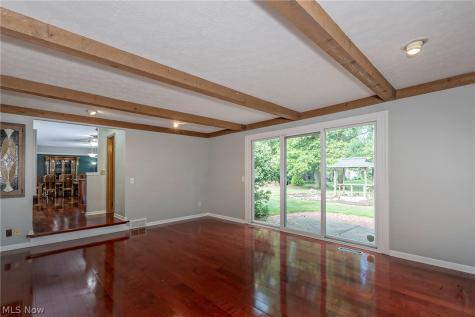 1834 Coes Post Run Westlake OH 44145