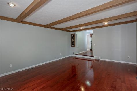 1834 Coes Post Run Westlake OH 44145