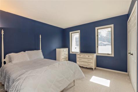 1834 Coes Post Run Westlake OH 44145
