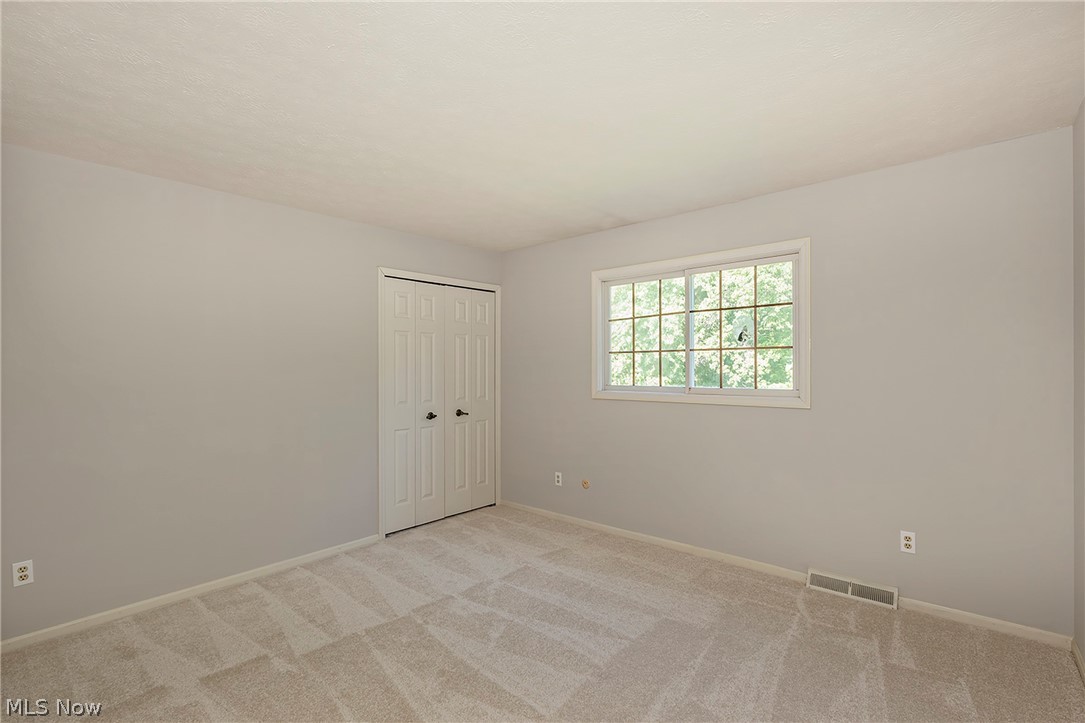 1834 Coes Post Run Westlake OH 44145