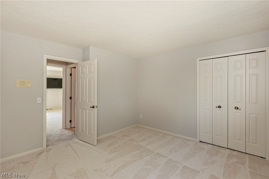 1834 Coes Post Run Westlake OH 44145
