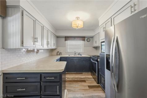 646 Palisades Drive Akron OH 44303