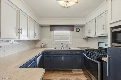 646 Palisades Drive Akron OH 44303