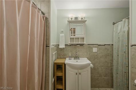646 Palisades Drive Akron OH 44303