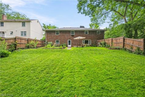 646 Palisades Drive Akron OH 44303