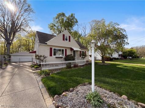 6252 Anita Drive Cleveland OH 44130