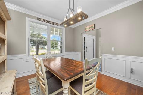 9267 Victoria Lane North Ridgeville OH 44039