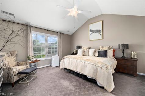 9267 Victoria Lane North Ridgeville OH 44039