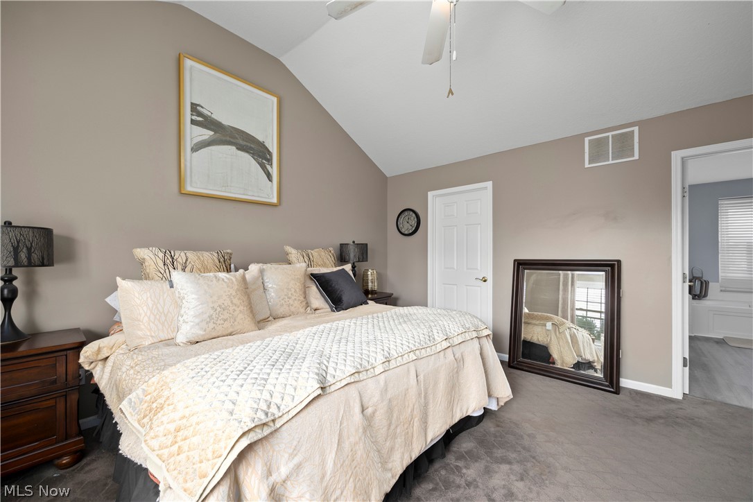 9267 Victoria Lane North Ridgeville OH 44039