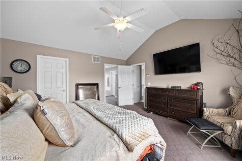 9267 Victoria Lane North Ridgeville OH 44039
