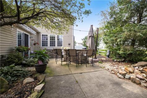 9267 Victoria Lane North Ridgeville OH 44039