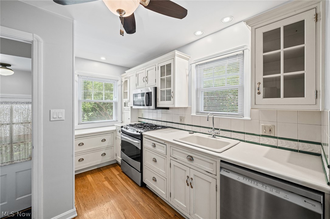 444 Canterbury Road Bay Village OH 44140