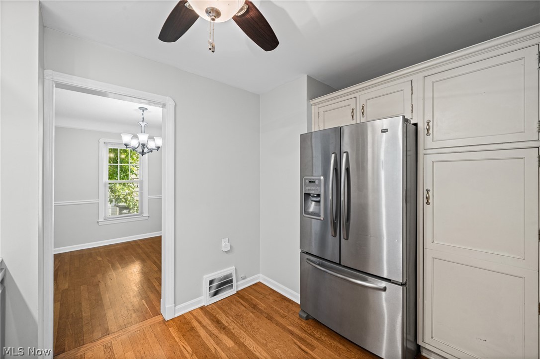 444 Canterbury Road Bay Village OH 44140