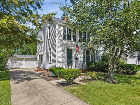 444 Canterbury Road Bay Village OH 44140