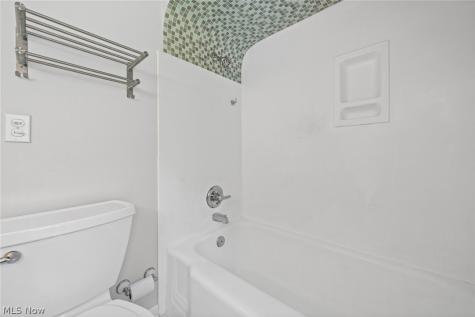 444 Canterbury Road Bay Village OH 44140