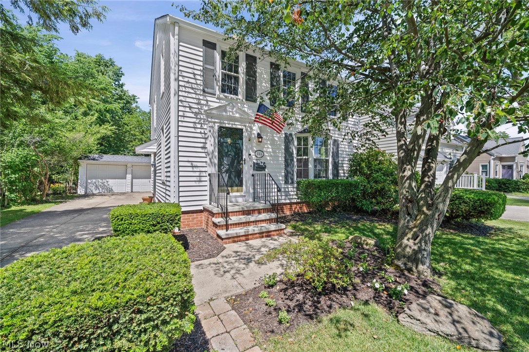 444 Canterbury Road Bay Village OH 44140
