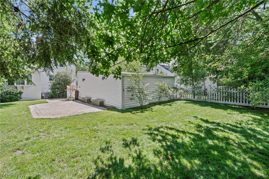 444 Canterbury Road Bay Village OH 44140