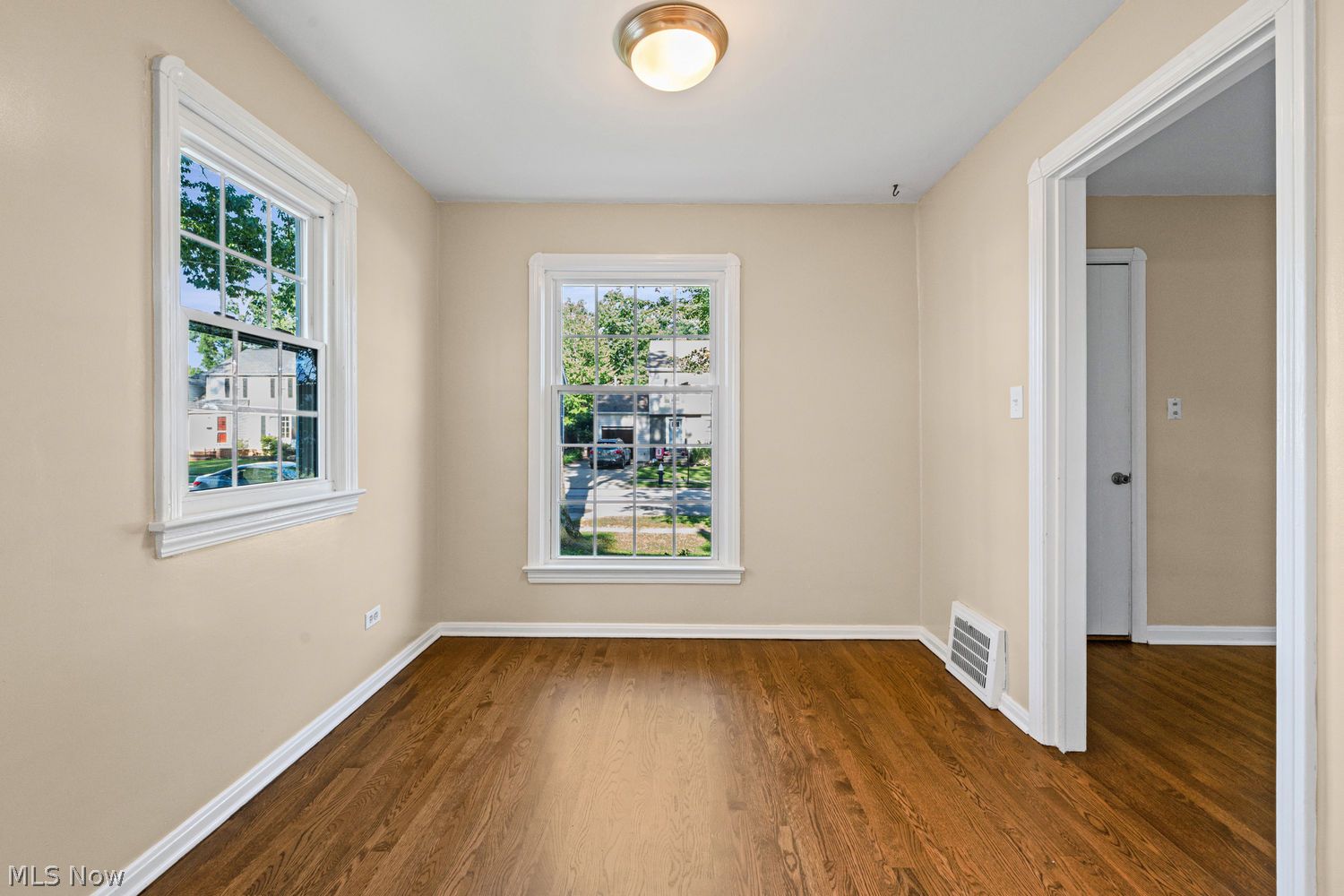 455 Elmwood Road Bay Village OH 44140