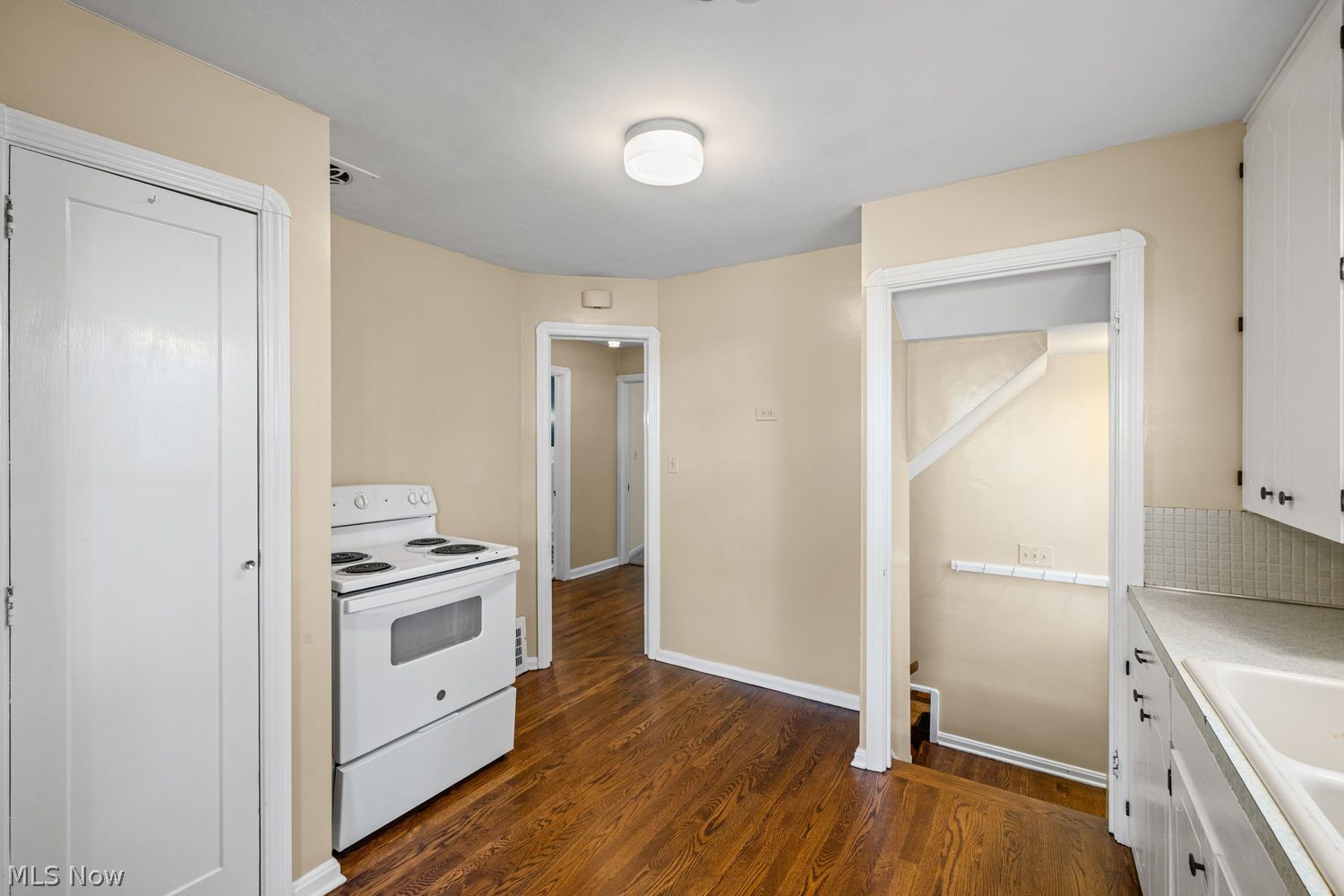 455 Elmwood Road Bay Village OH 44140