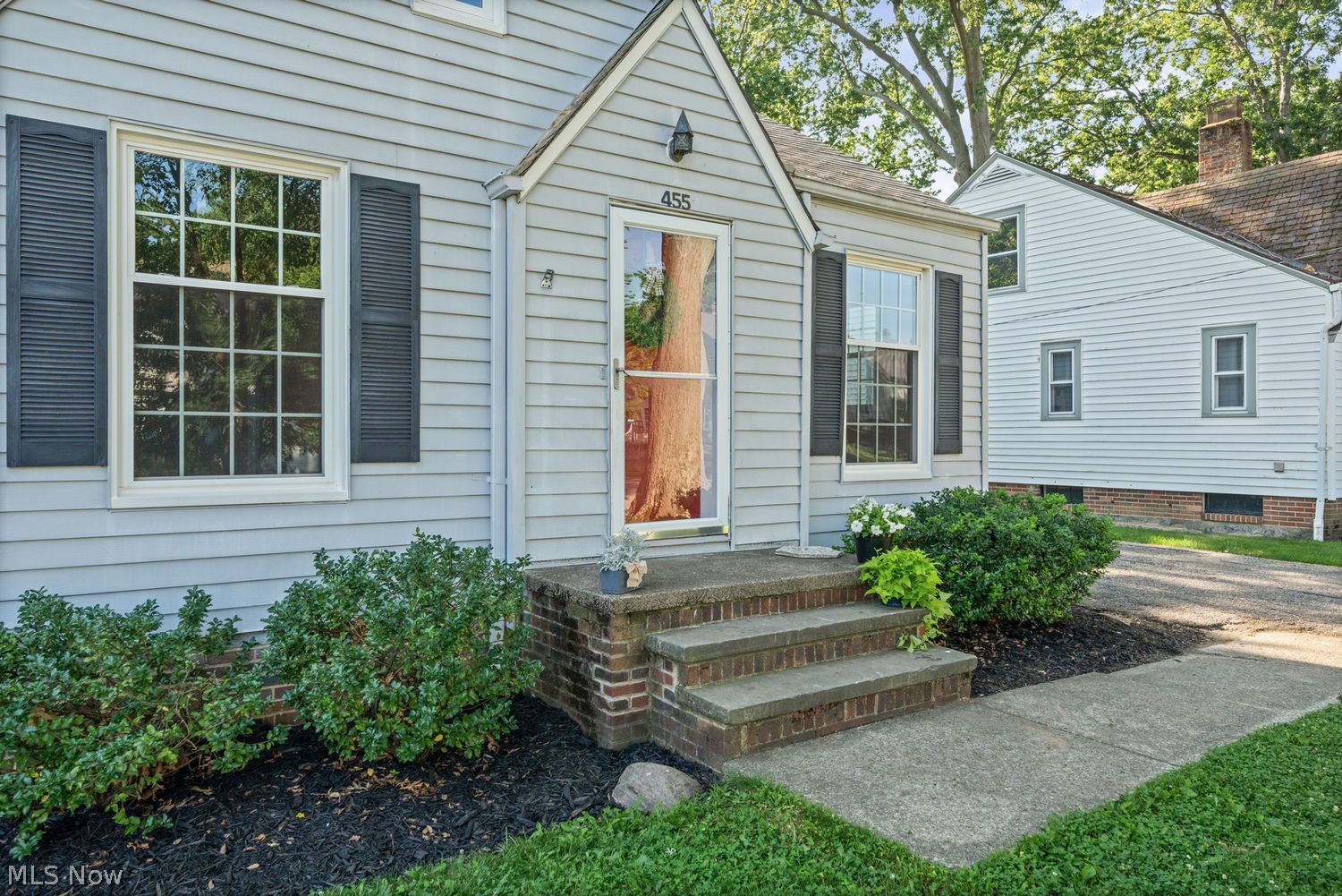 455 Elmwood Road Bay Village OH 44140