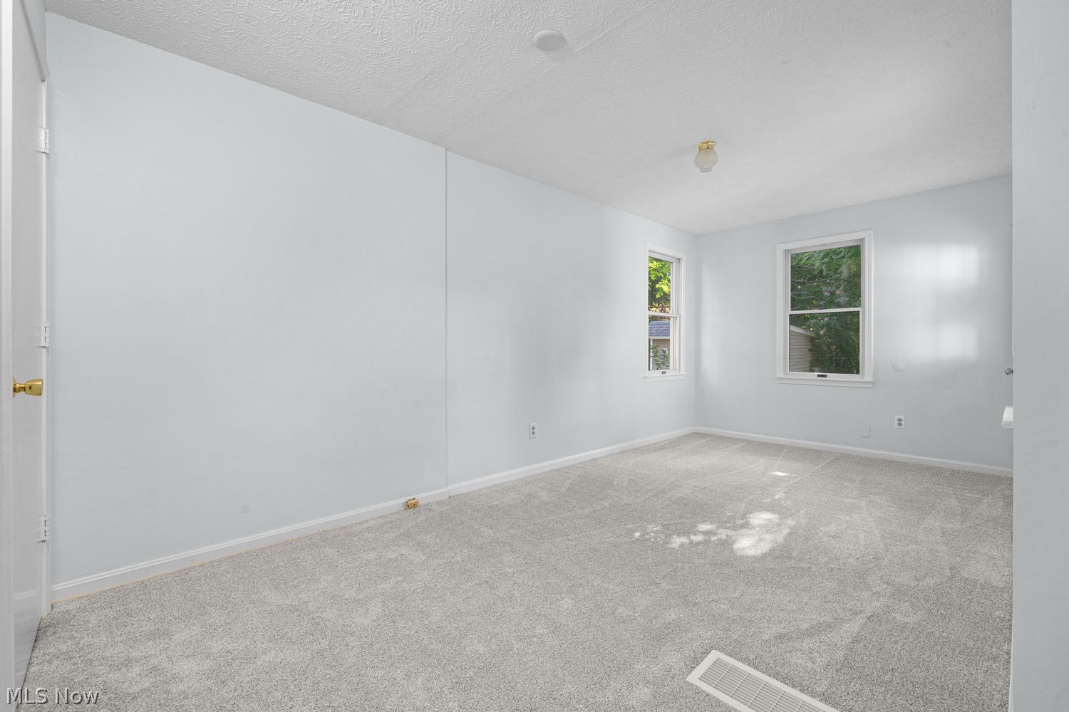 455 Elmwood Road Bay Village OH 44140
