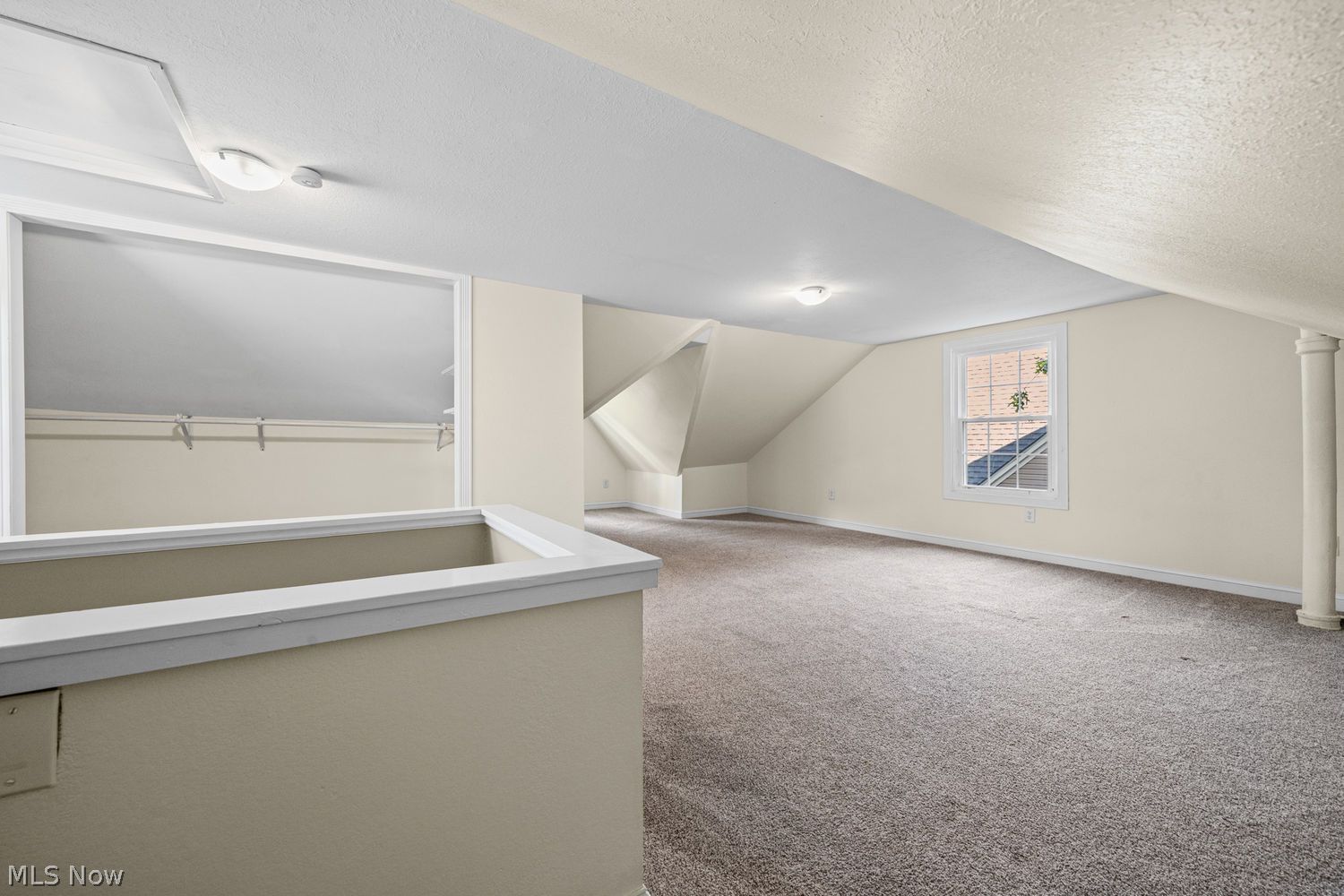 455 Elmwood Road Bay Village OH 44140