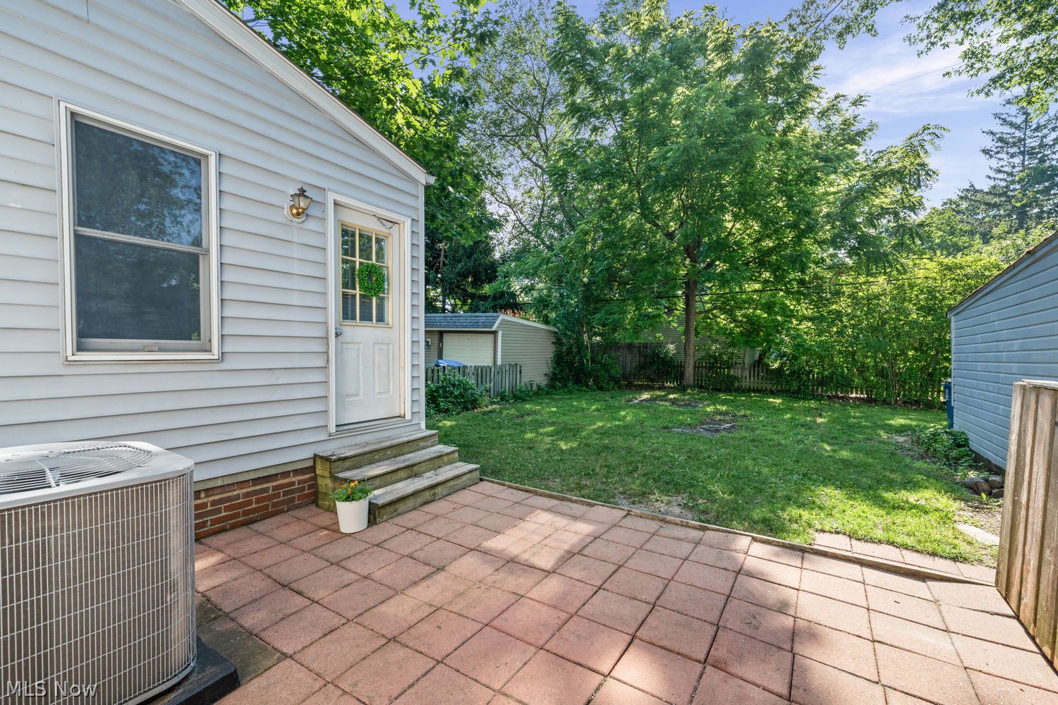 455 Elmwood Road Bay Village OH 44140