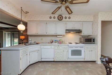 9933 Vista Drive North Royalton OH 44133