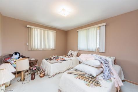 9933 Vista Drive North Royalton OH 44133