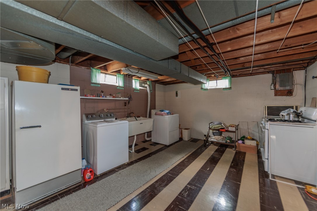 9933 Vista Drive North Royalton OH 44133