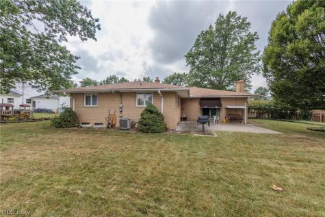 9933 Vista Drive North Royalton OH 44133