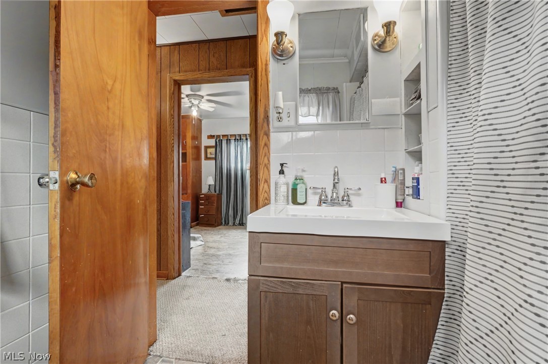 18280 5th Street Beloit OH 44609