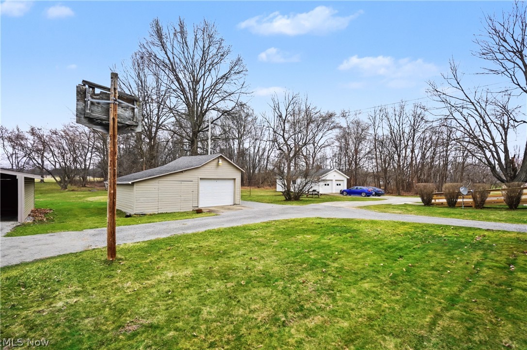 18280 5th Street Beloit OH 44609