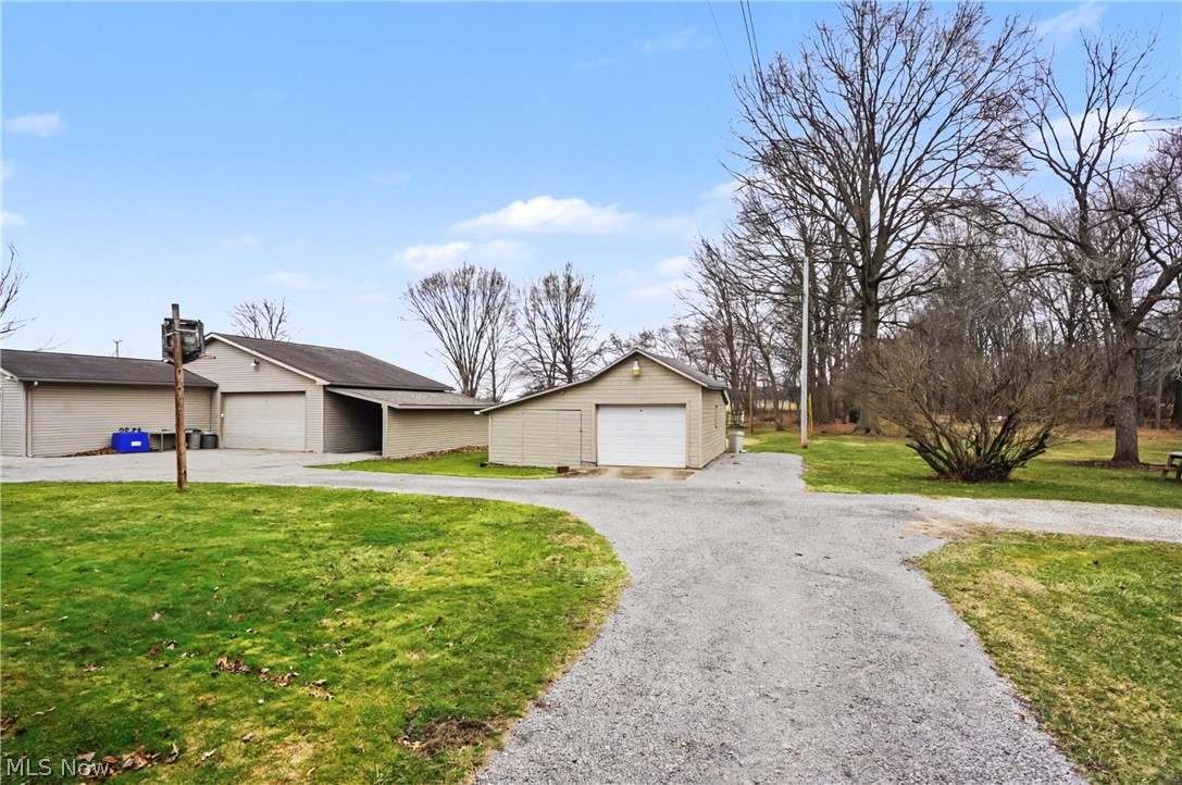 18280 5th Street Beloit OH 44609
