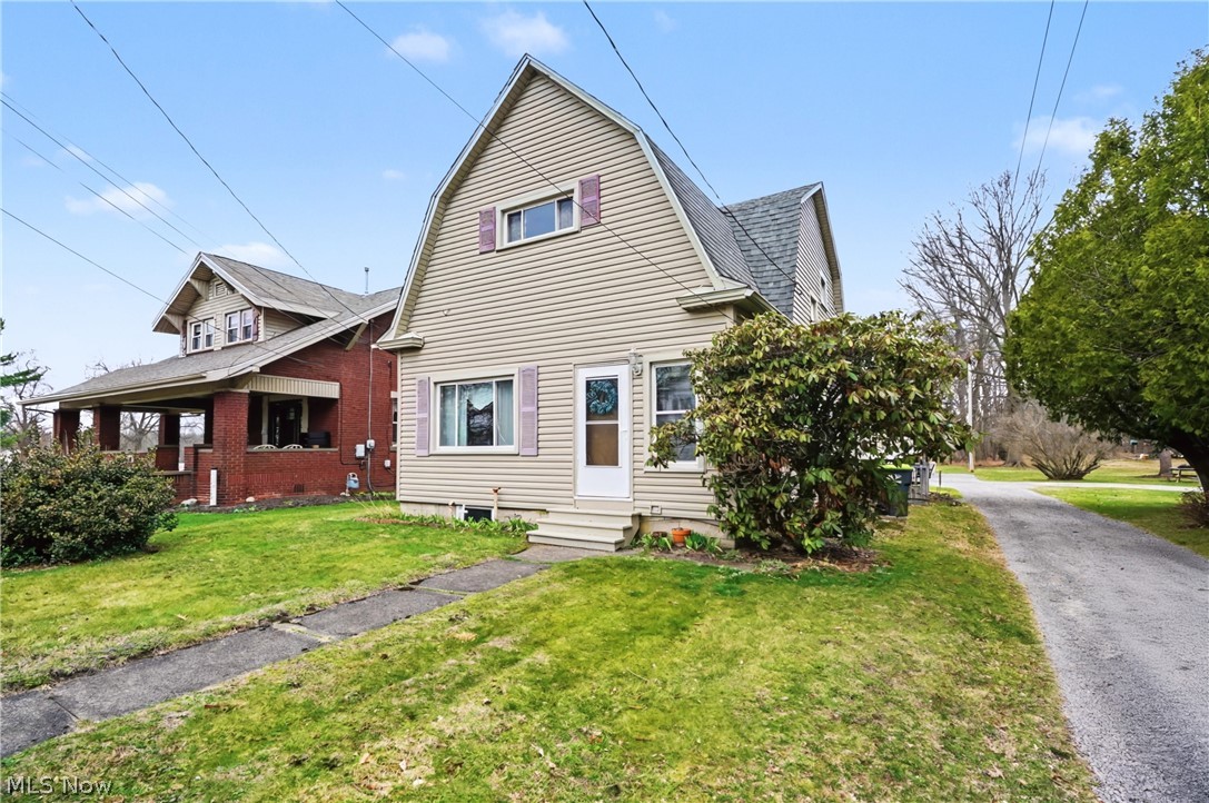 18280 5th Street Beloit OH 44609