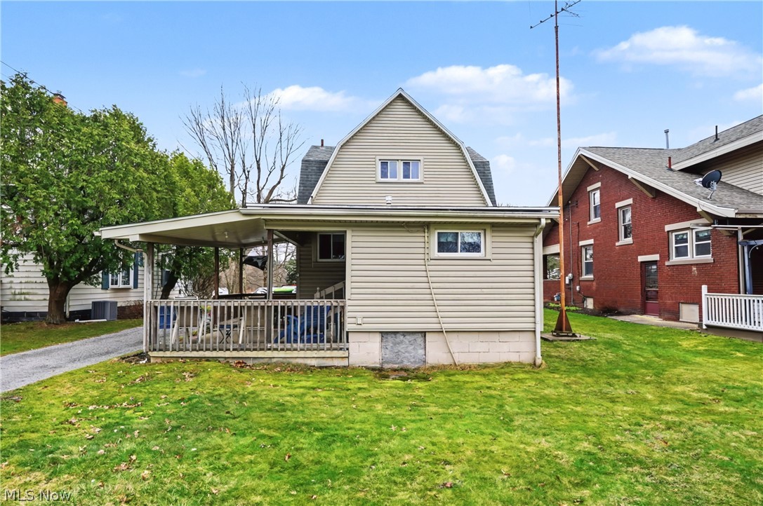 18280 5th Street Beloit OH 44609