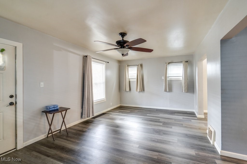 468 Delmar Avenue Akron OH 44310