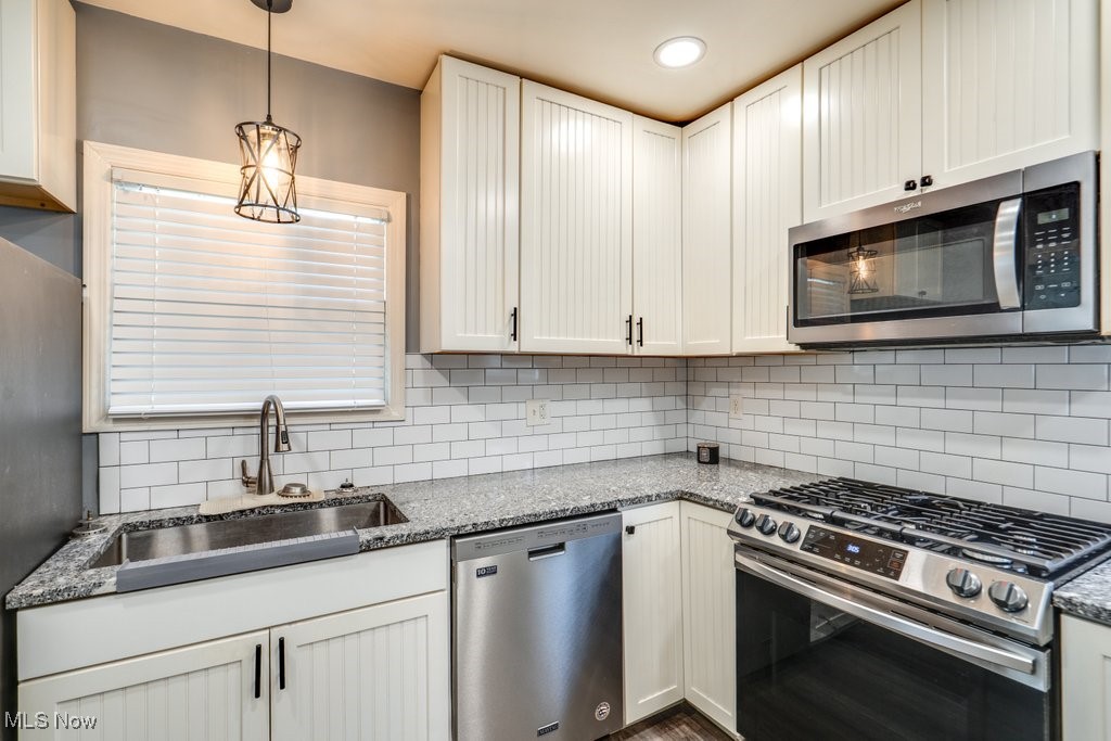 468 Delmar Avenue Akron OH 44310