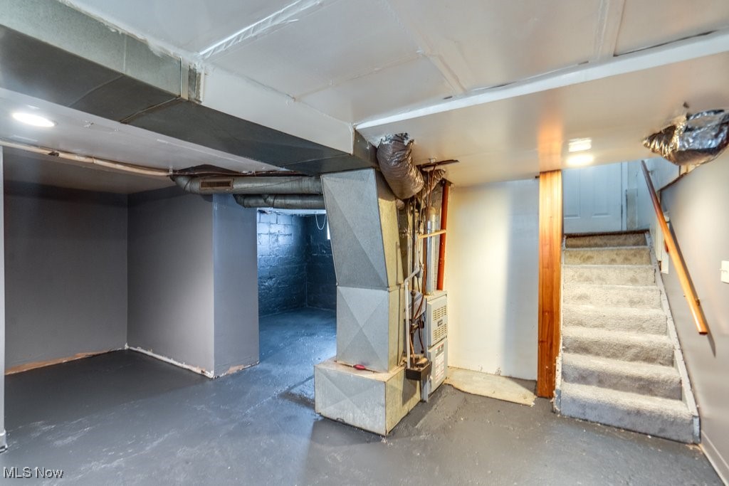 468 Delmar Avenue Akron OH 44310