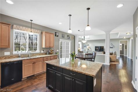 170 Centennial Drive Avon Lake OH 44012