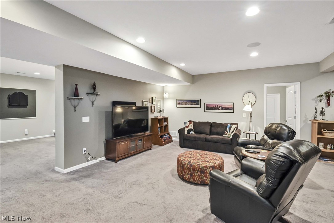 170 Centennial Drive Avon Lake OH 44012
