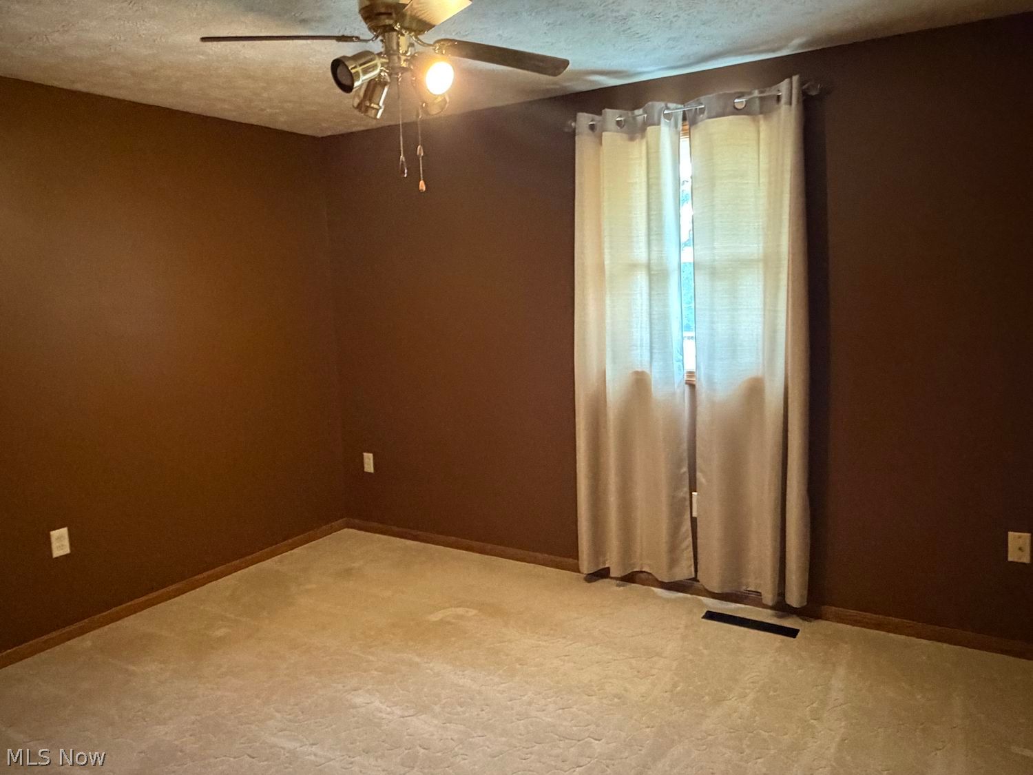 223 Watson Circle NE New Philadelphia OH 44663