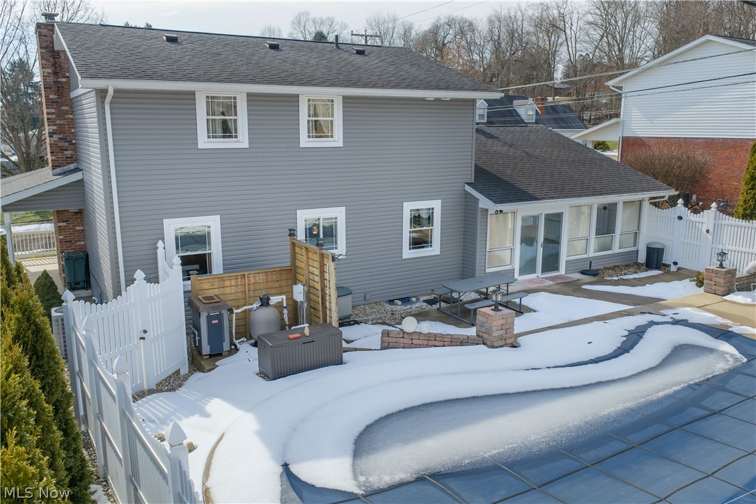 223 Watson Circle NE New Philadelphia OH 44663